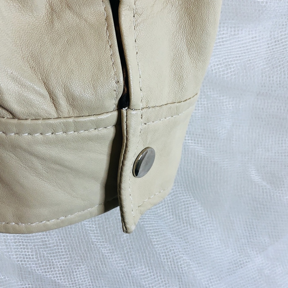 SPRING Soft Leather Jacket - Picture 11 of 16